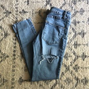 High-waisted brandy skinny jeans 👖